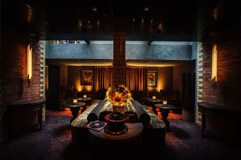 A Secret Dining & Cocktail Night at The London Hippodrome