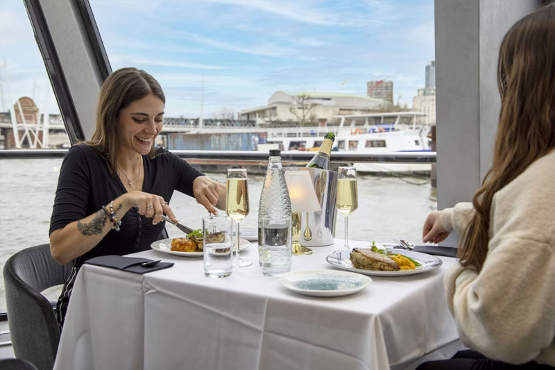 Thames Lunch Cruise for Two