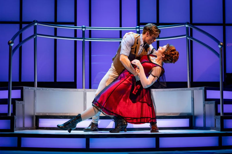 Weekday Titanique Theatre Tickets for Two