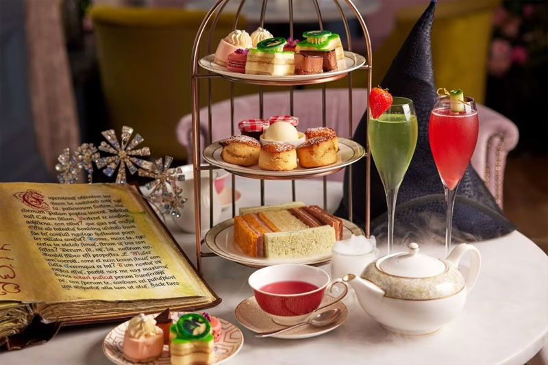 Wicked Theatre Tickets and The Official Wicked Themed Afternoon Tea at The Clermont London, Victoria
