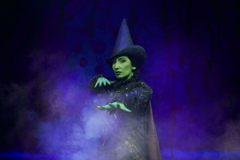 Wicked Theatre Tickets and The Official Wicked Themed Afternoon Tea at The Clermont London, Victoria